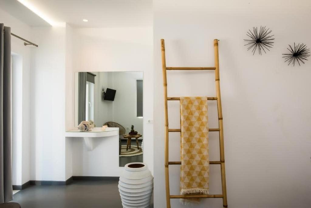 Jonaz Rooms & Suites Mykonos Town Ngoại thất bức ảnh