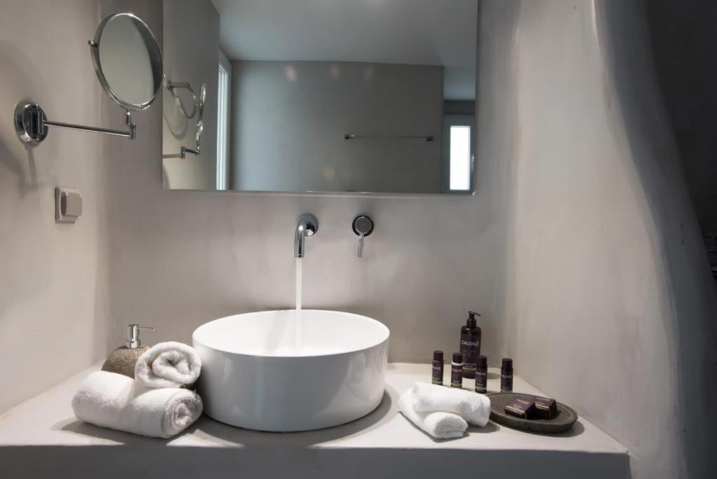 Jonaz Rooms & Suites Mykonos Town Ngoại thất bức ảnh